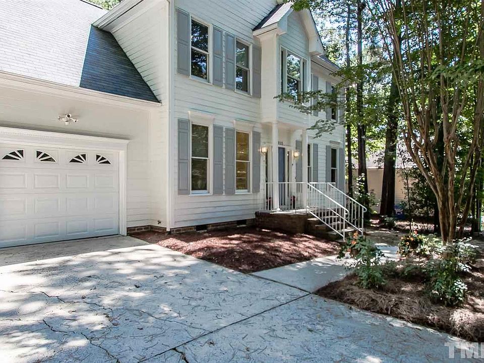 1st image of 3905 Sunningdale Way