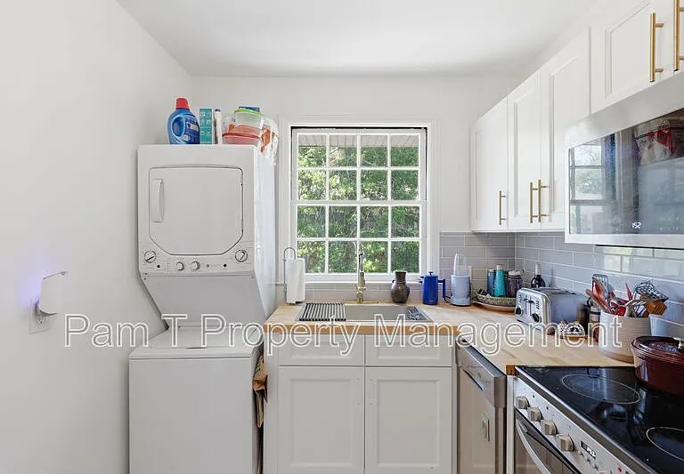 3411 Bull St #4 — Photo 15