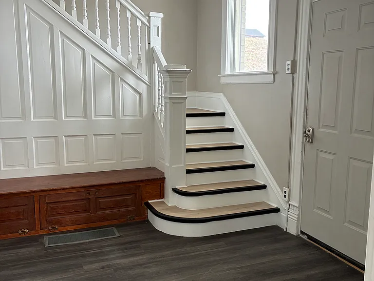 417 N Alabama St — Photo 3