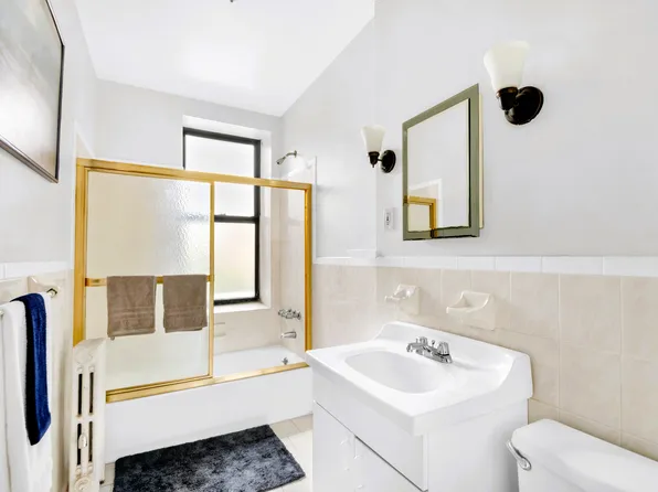 7101 Shore Road image 5 of 13