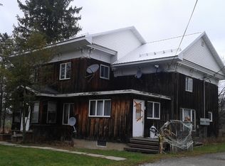 1 Heuvelton St #4, Rensselaer Falls, NY 13680