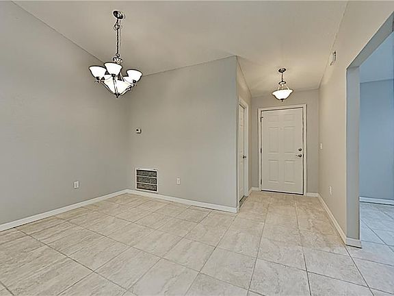 3rd image of 6236 Twin Bridges Dr