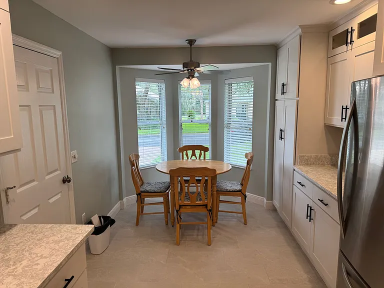 509 Loma Paseo Dr — Photo 4