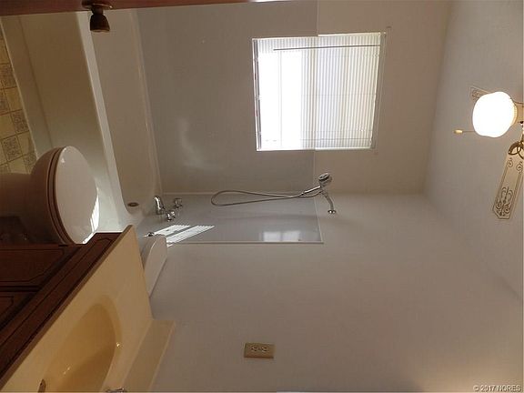 5th image of 114 G St