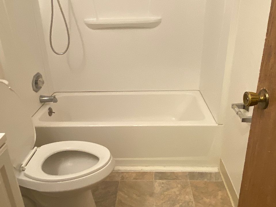 1st image of 2278 Peach Tree Dr APT 1