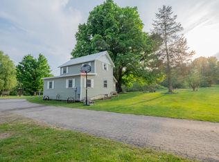 898 E Sager Rd, Hastings, MI 49058