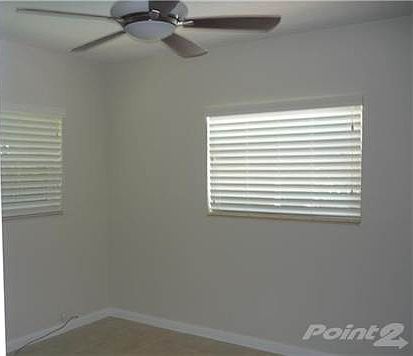 5th image of 1641 SW 22nd Ave