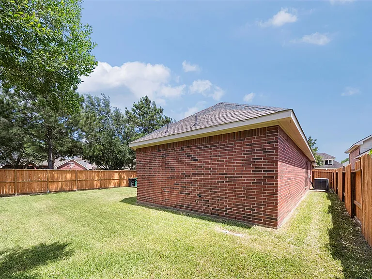 24910 Crystal Stone Ln — Photo 44