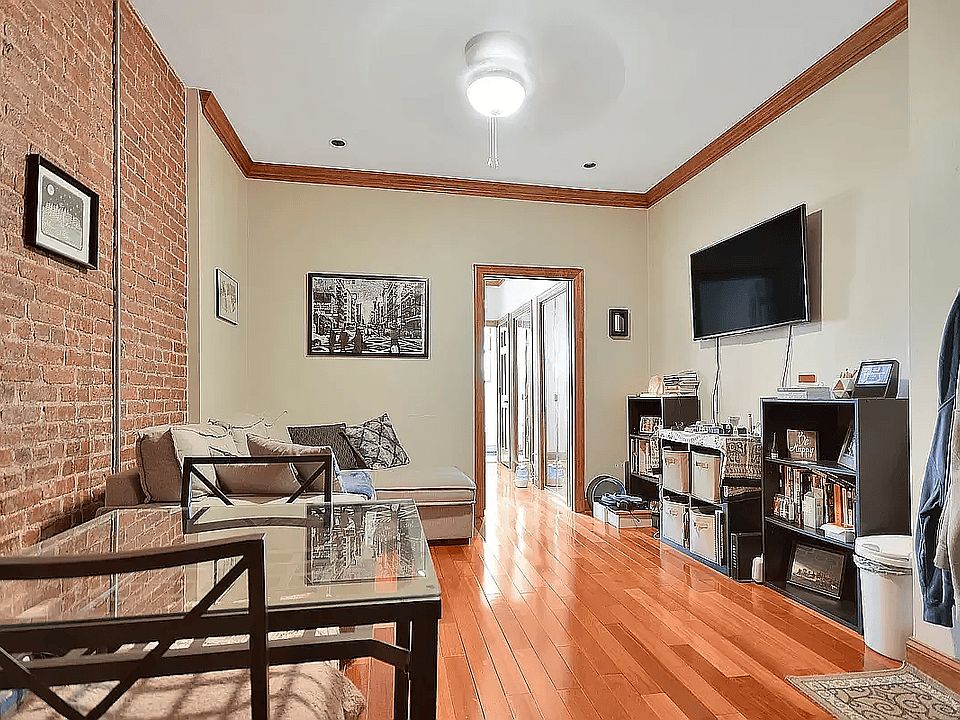 1st image of 330 E 90th St APT 2A