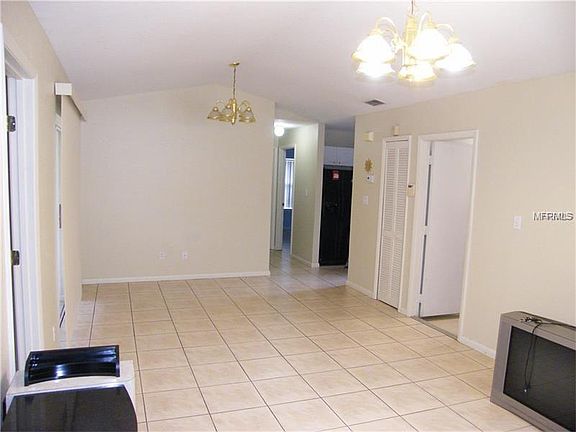3rd image of 1716 W Powhatan Ave
