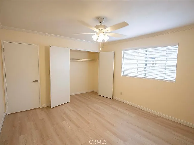 1533 Plaza Del Amo #4 — Photo 14