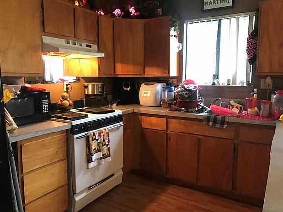 4th image of 5807 W Hillsdale Ave
