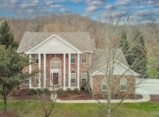 1140 Keystone Trail Dr, Chesterfield, MO 63005