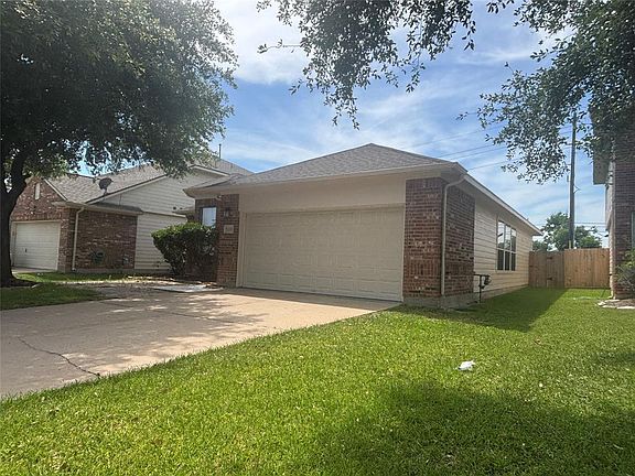 4th image of 7415 Bering Landing Dr