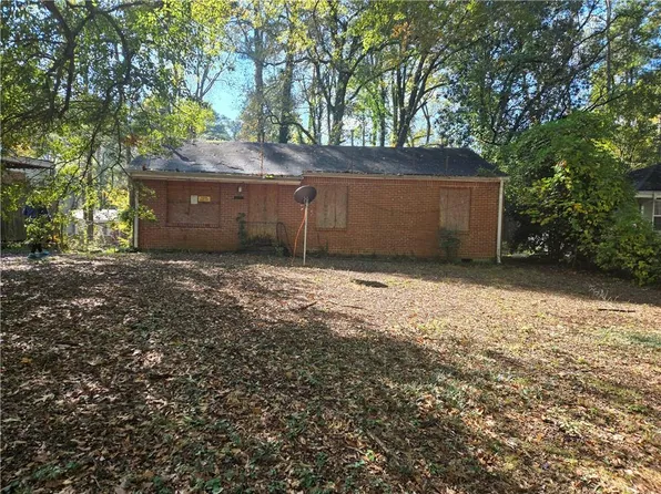2214 Lilac Ln, Decatur, GA 30032