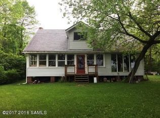 538 Lake Rd, Crown Point, NY 12928