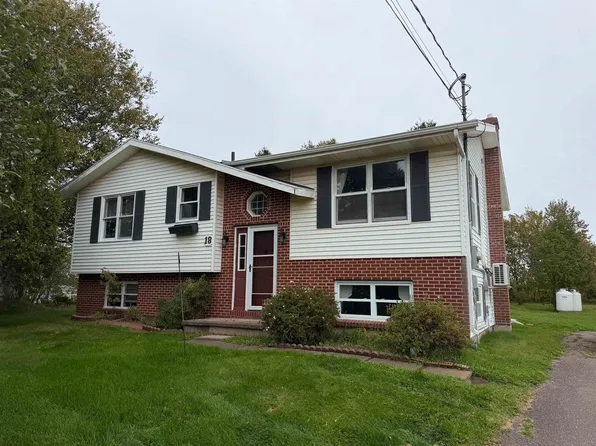 18 Kinlock Rd, Stratford, PE C1B 1L8