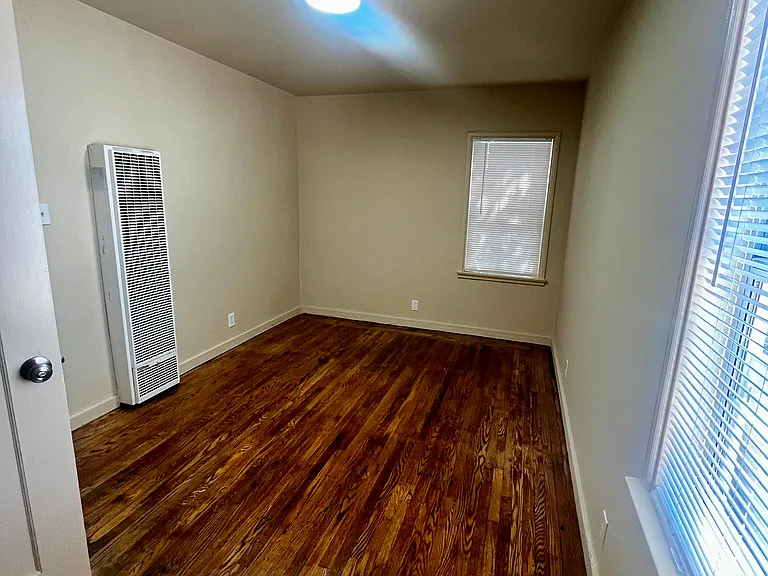 11 B St #15 — Photo 15