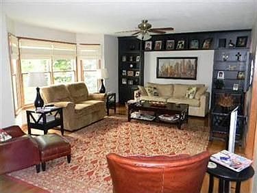 3rd image of 1749 Airpark Dr