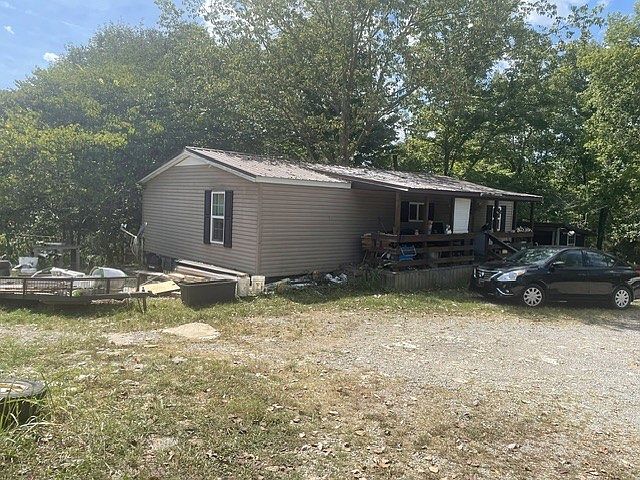 2nd image of 283 Wheel Rd