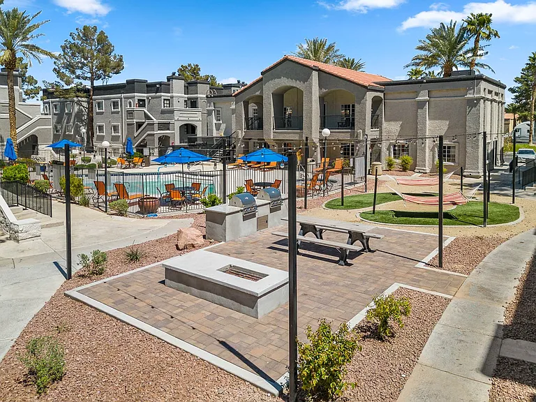Sedona Ridge Apartment Homes — Photo 18