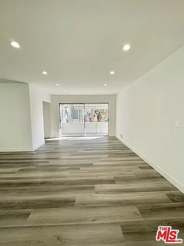 1157 Horn Ave #3 — Photo 28