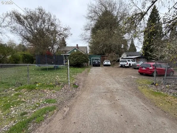 2805 SW 198th Ave, Aloha, OR 97003