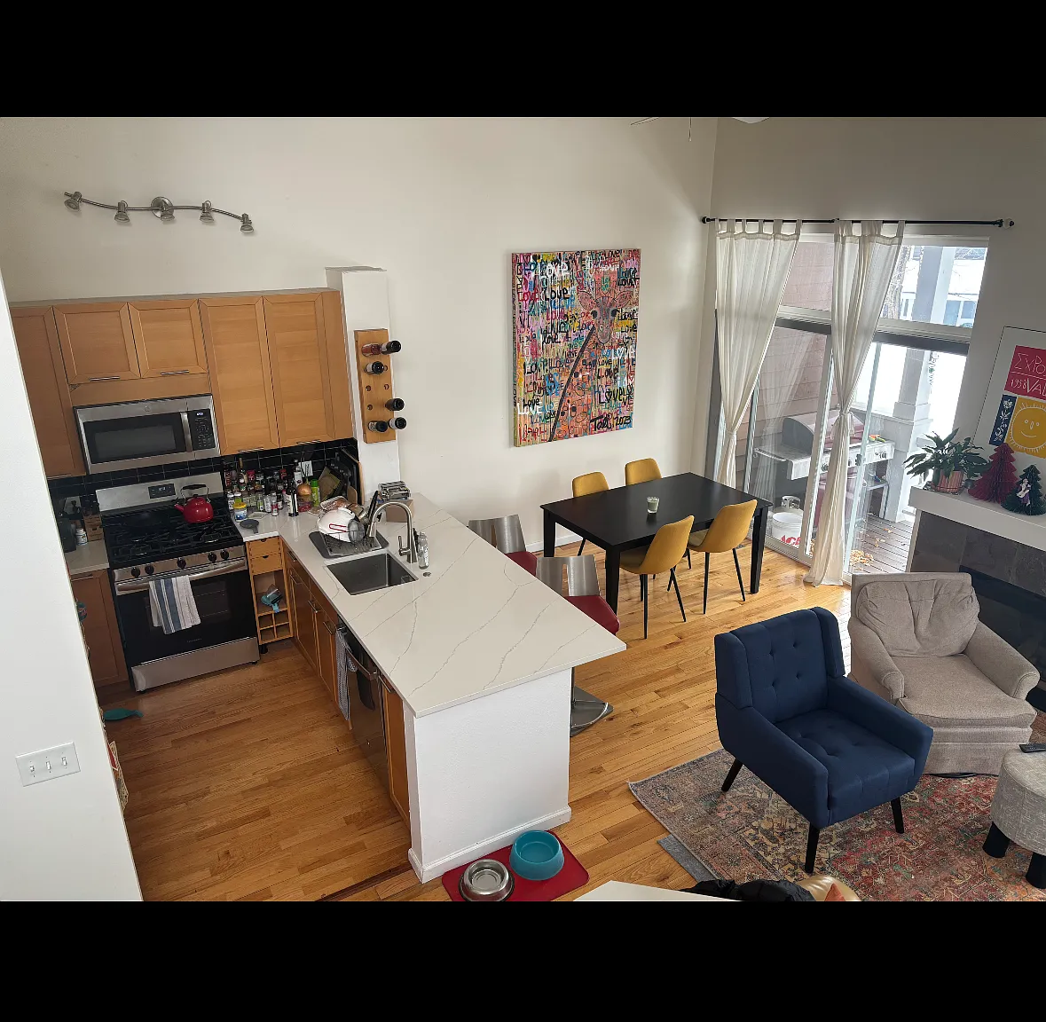 3 bed, 1497 sqft, $2,000 — Photo 1