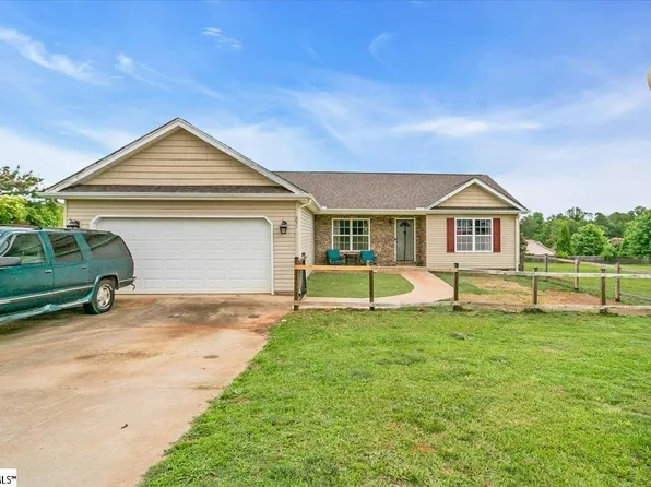 251 Heatherbrook Dr, Lyman, SC 29365