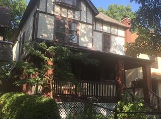 4644 N Dover St, Chicago, IL 60640