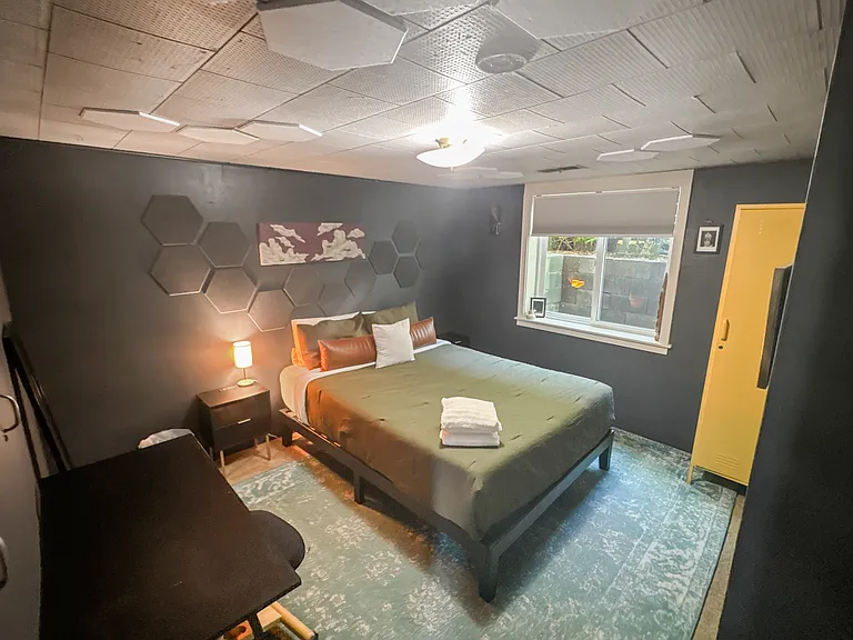 415 S Church Ave #1/2 — Photo 16