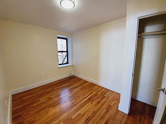 Rented by Compass | media 9