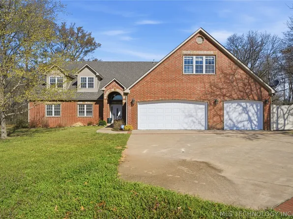 13606 S 261st East Ave, Coweta, OK 74429