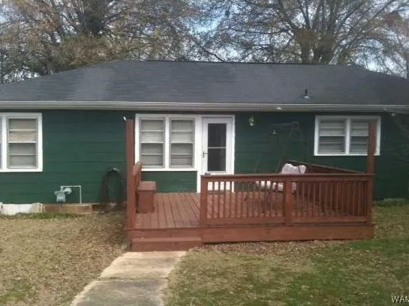2518 20th Ave, Northport, AL 35476