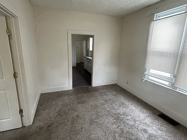 1161 S Bedford Ave — Photo 3