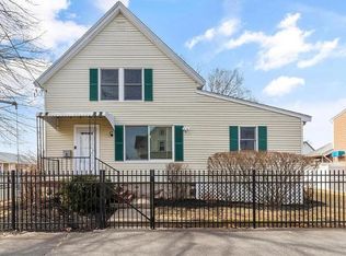 2 Beacon St, Quincy, MA 02169