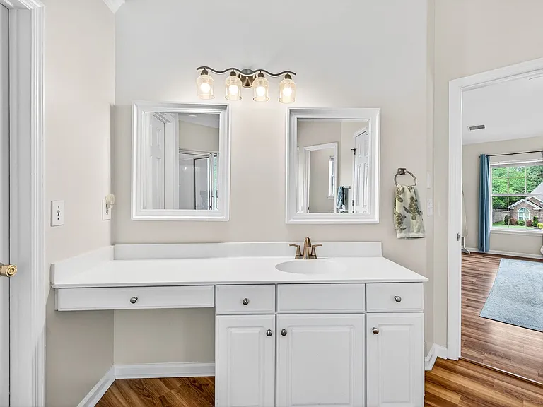 5410 Barnsley Dr — Photo 25