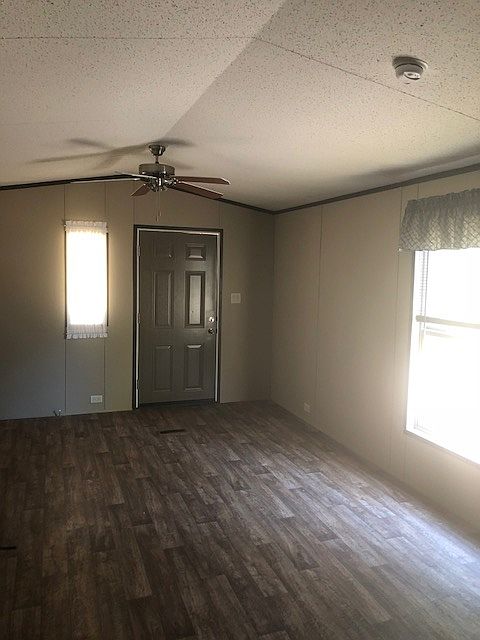 2nd image of 2516 Dana Cir