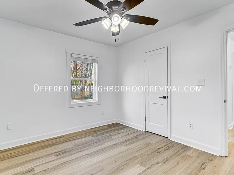 3512 Wilshire Rd — Photo 3