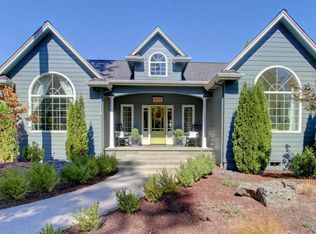 1640 Foots Creek R Fork Rd, Gold Hill, OR 97525