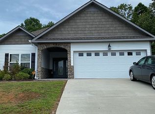 116 Green Wood Cir, Calera, AL 35040