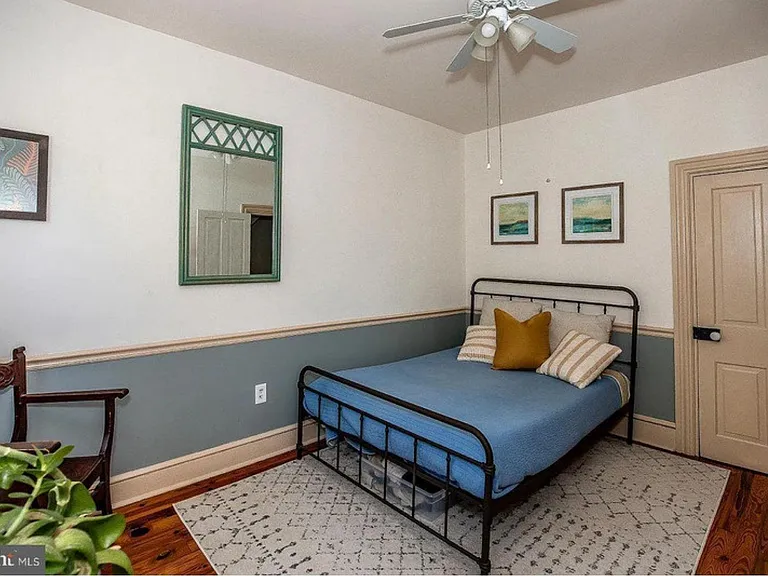 234 E Lemon St — Photo 18