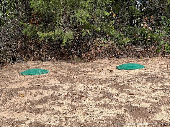 3rd image of 20 S 4207th Rd