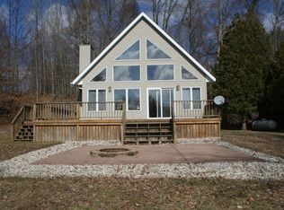 8791 E Buchanan Rd, Hesperia, MI 49421