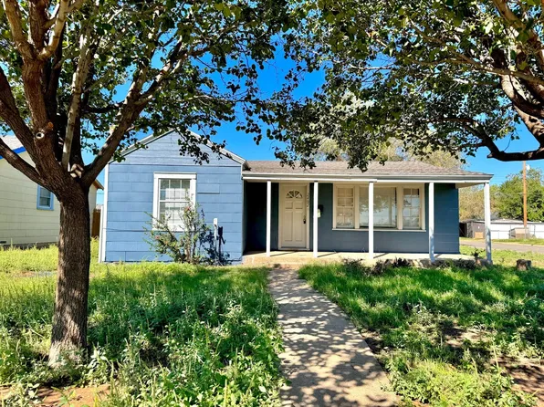 2402 39th St, Lubbock, TX 79412