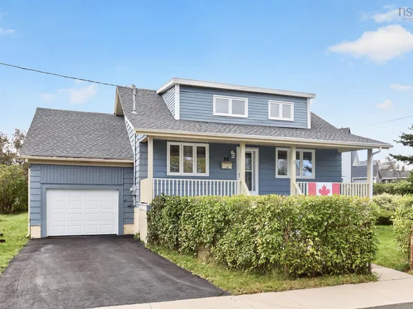 26 McKenzie St, Glace Bay, NS B1A 3G3