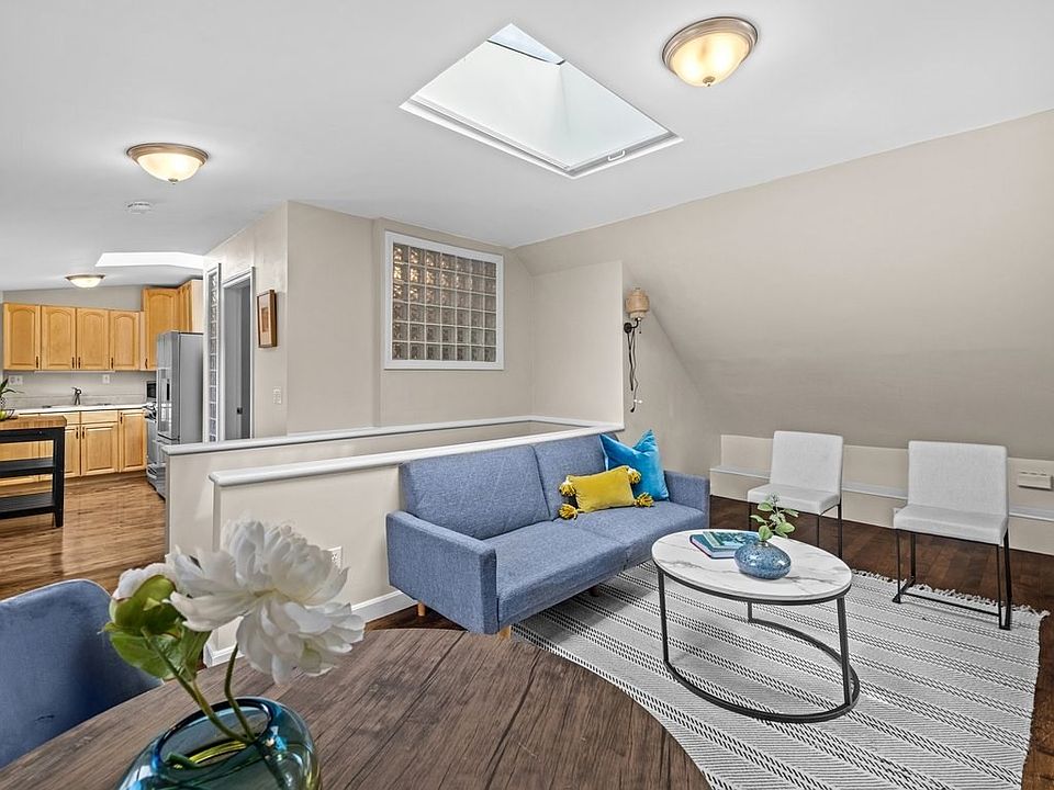 1st image of 47 Jamaica St #3