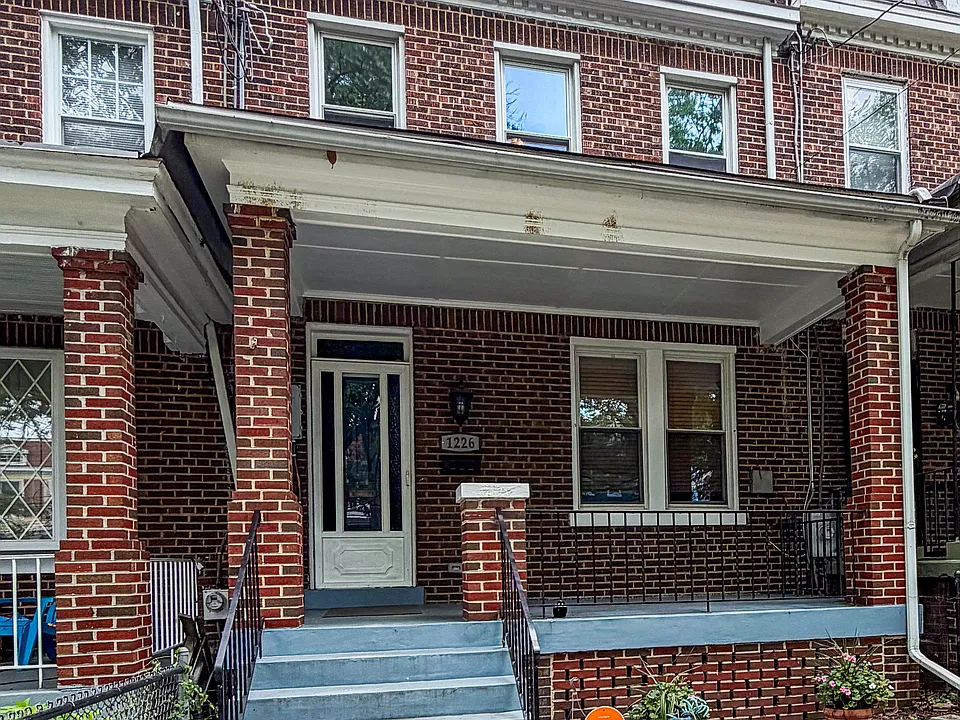1226 Jefferson St NW