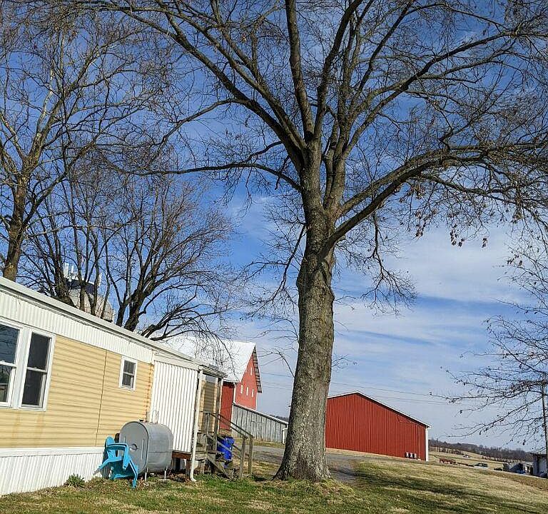 2nd image of 13550 Old Frederick Rd