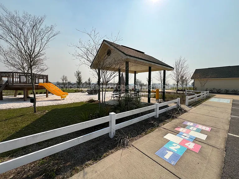 4145 Grassy Run St — Photo 55